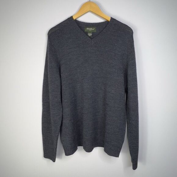 Eddie Bauer 100%  Wool V Neck Sweater Size Medium Gorpcore Outdoors - Picture 1 of 5